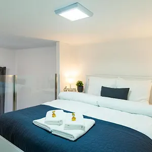 Bella Mia - Entire Near Liszt Ferenc Ter Apartamento